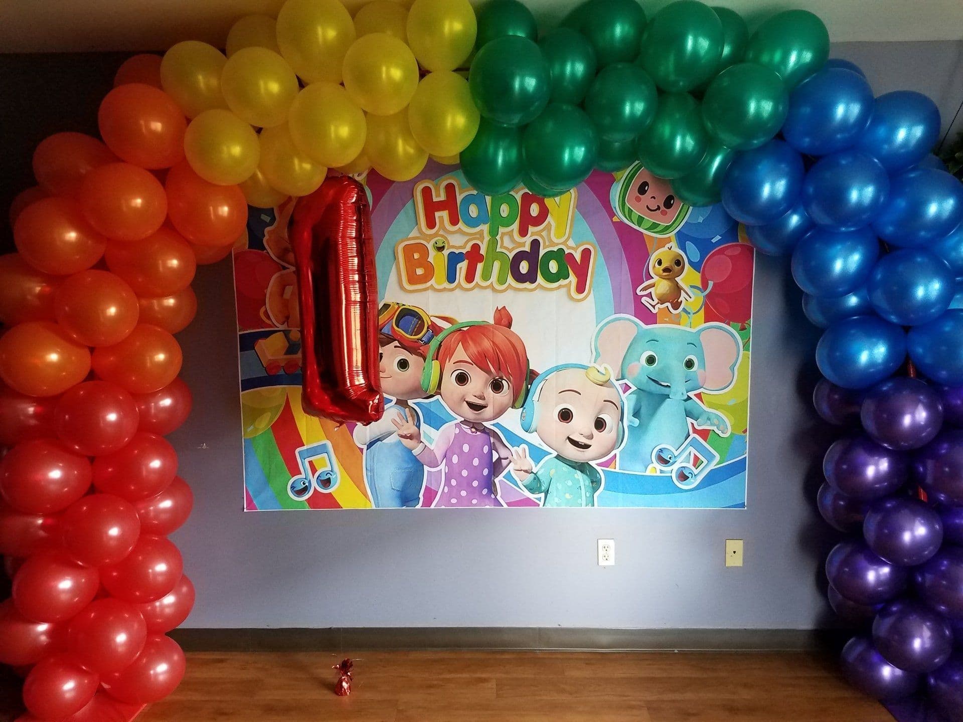 Cocomelon Rainbow Arch 1920W+(1) 1920W