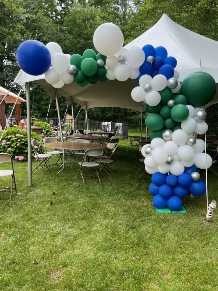 Outdoor Balloon Arches
